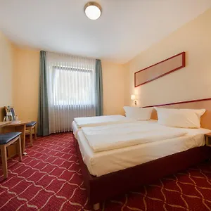 3* Hotel Montana