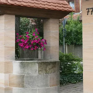 Gaestehaus Wild Nuernberg-west Herberg
